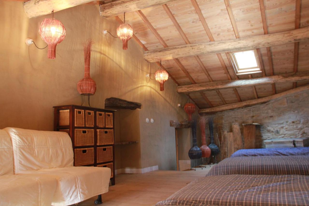 Fount Estremiero - Chambres & Tables D'Hotes Castans Exterior foto