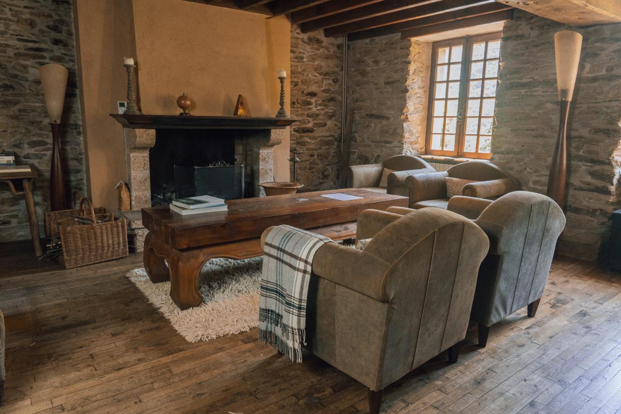 Fount Estremiero - Chambres & Tables D'Hotes Castans Exterior foto